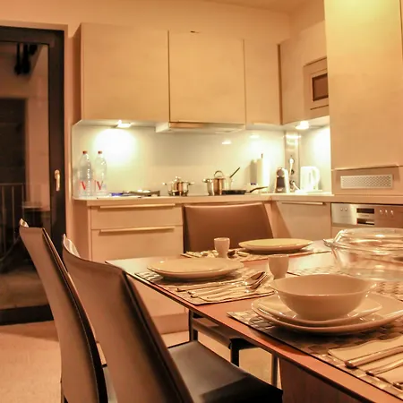 Bluestone Boarding Apartments-3